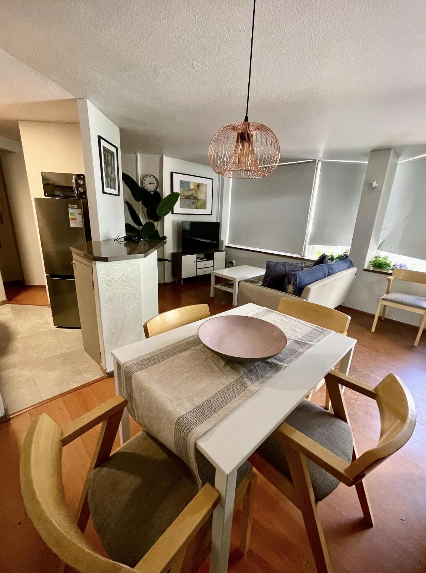 Apartamento Amplio Departamento En Vitacura - Lavadora - Cocina Remodelada